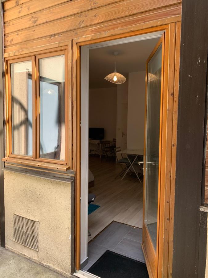 L'Appartement De La Maison Du Theatre Saint Bonnet 부르주 외부 사진